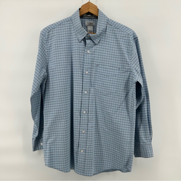 L.L. Bean Other - LL Bean Shirt Mens M Slightly Fitted Comfort Stretch Blue Check Heritage Preppy